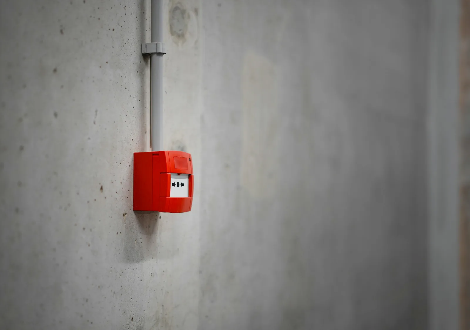 Fire alarm pull station with conduit