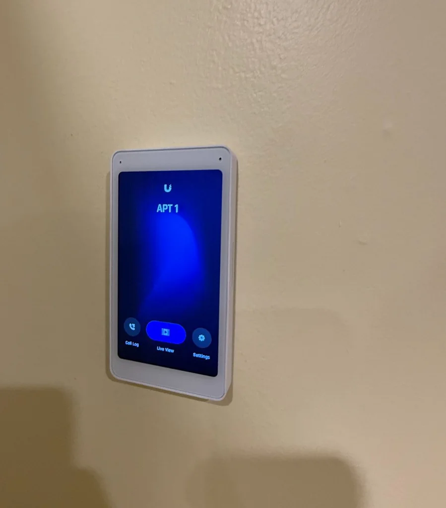 Wall-mounted video intercom display