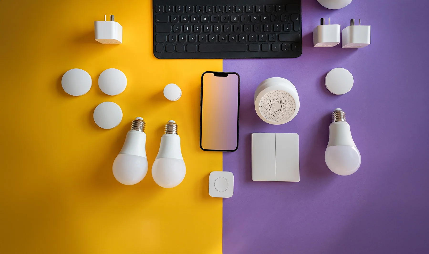 Smart home devices and sensors arranged for product display